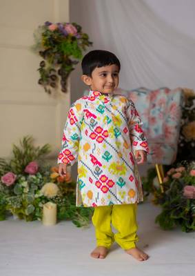 White ikkat kurta with green churidar 1