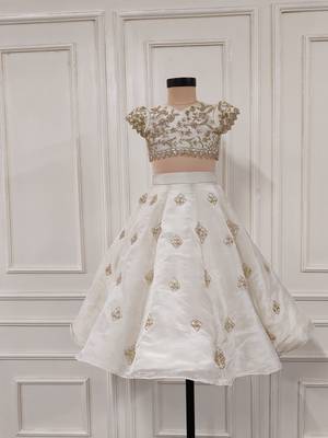 White and gold kutdana embroidered ghaghra 1