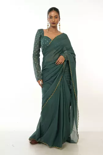  bottle green handloom mul cotton saree with golden scalloped border