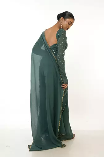  bottle green handloom mul cotton saree with golden scalloped border