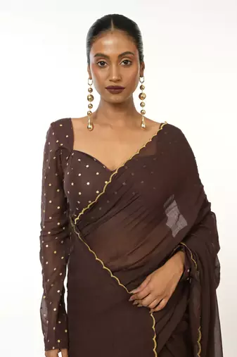brown green handloom mul cotton saree with golden scalloped border
