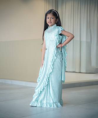 Green  party wear saree for girls 5