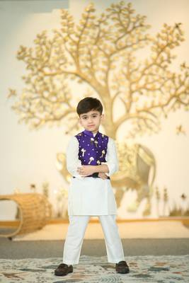 White kurta set with koti for boy kids 1