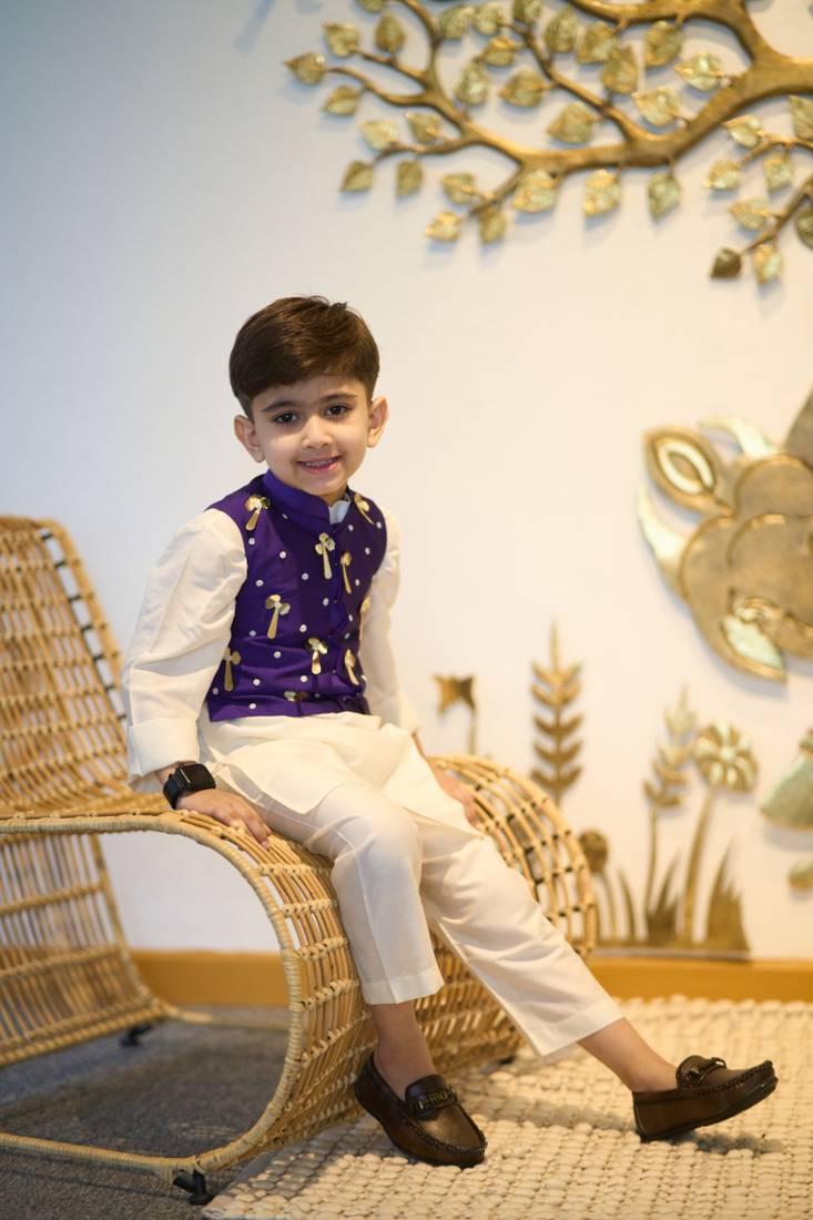 White kurta set with koti for boy kids