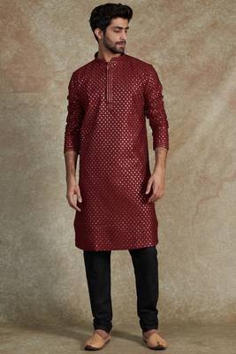 Arruga stylish golden silk sequins kurta pyjama set 1