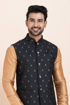 Woven Kurta Pyjama Waistcoat Set For Mens 5