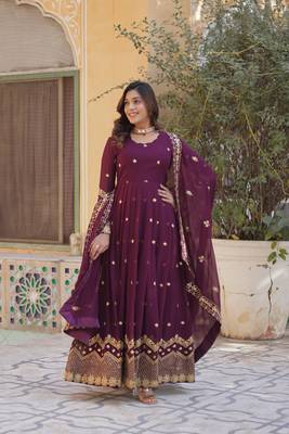 Wine  Designer Readymade Long Kurti & Duppta With Embroidery Zari Sequins Work 3