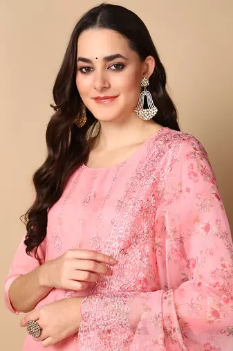 Women pink organza floral embroidered straight kurta trouser with dupatta