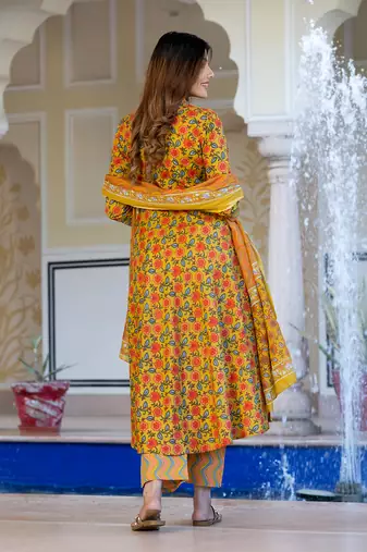 women yellow & off-red floral print anarkali kurta set with dupatta