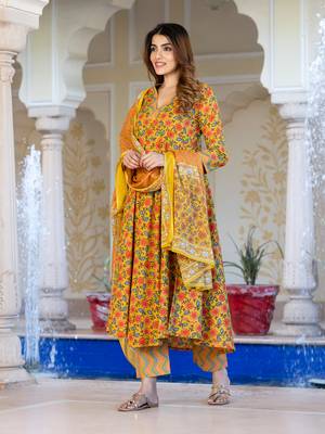 women yellow & off-red floral print anarkali kurta set with dupatta 3