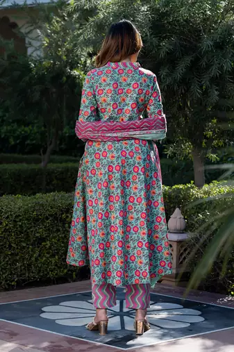 women green & pink floral print anarkali kurta set with dupatta