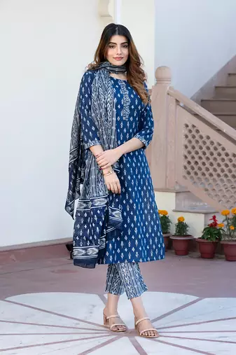 women navy blue floral print straight kurta set with dupatta