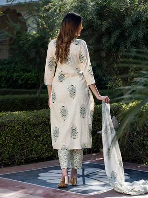 women off-white floral print straight kurta set with dupatta 2