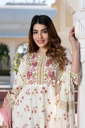 women brown and cream floral print anarkali kurta set with dupatta
