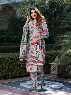 women cream and pink floral print kurta set with trouser and dupatta 3