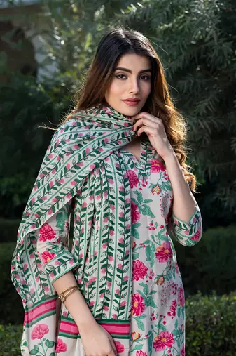 women cream and pink floral print kurta set with trouser and dupatta