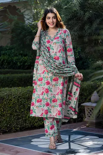 women cream and pink floral print kurta set with trouser and dupatta
