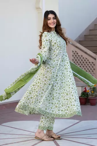 women green and white floral print anarkali kurta set with trouser and dupatta