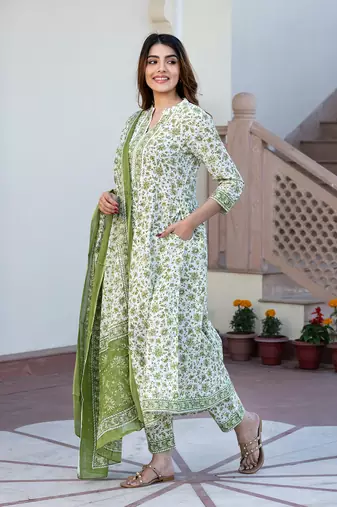 women green and white floral print anarkali kurta set with trouser and dupatta