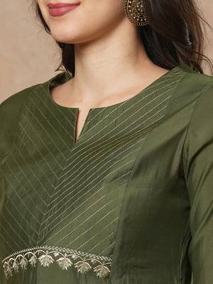 Embroidered a line kurta in silk blend fabric paired with printed silk blend dupatta and pants. 3