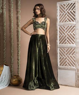 Green velvet indo palazzo set (set of 2) 3