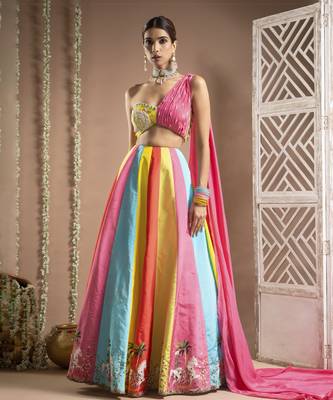 Horse Print One Shoulder Lehenga Set (Set Of 2) 1