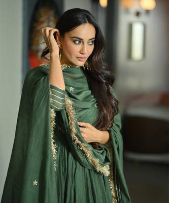 Mehendi green chanderi silk anarkali suit set (set of 3) 2