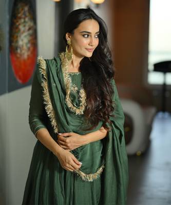 Mehendi green chanderi silk anarkali suit set (set of 3) 4