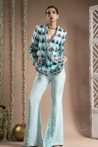 Blue ombre printed coat pant set (set of 2)