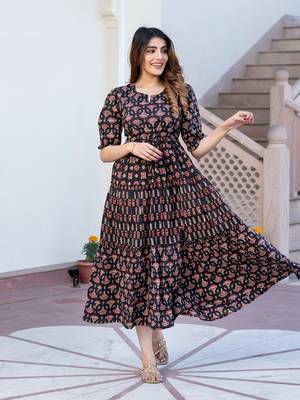 women black ethnic motifs printed maxi dress 1
