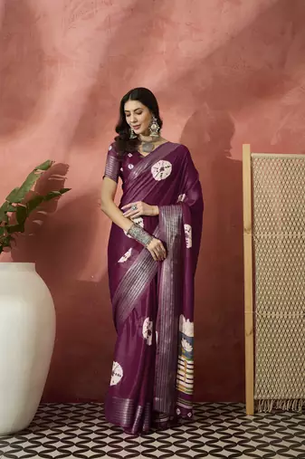 Magenta bandhani breeze saree