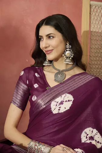 Magenta bandhani breeze saree