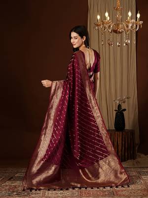 Maroon glamorous jacquard satin silk blend saree 2