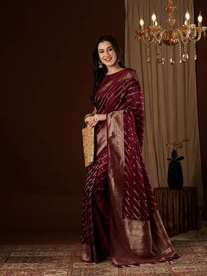 Maroon glamorous jacquard satin silk blend saree 4