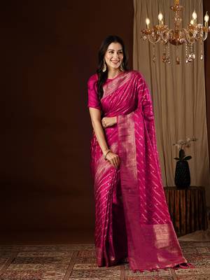 Pink glamorous jacquard satin silk blendsaree 1