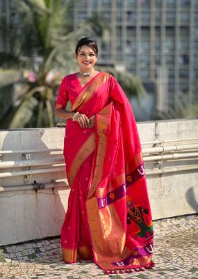 Featival looks pink soft silk blendwevon paithani vitthala saree 1
