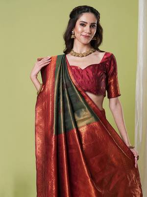 Green faux banarasi silk blendsaree with jacquard work 3