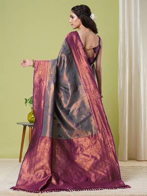 Grey faux banarasi silk blendsaree with jacquard work 2