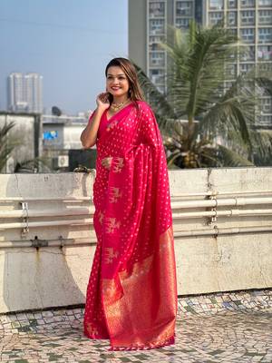 Weaving dual zari pink soft silk blendc ethnic saree 4