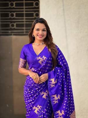 Weaving dual zari violet soft silk blendc ethnic saree 3
