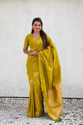Weaving dual zari green soft silk blendc ethnic saree