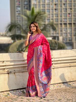 Pink wevon meenakari ikkat patola silk blendceremonial saree 4