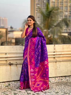 Royal blue wevon meenakari ikkat patola silk blendceremonial saree 4