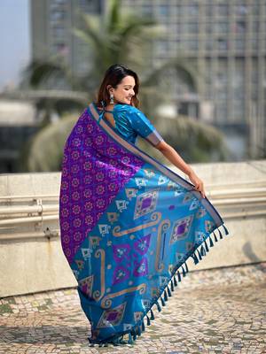 Lavender wevon meenakari ikkat patola silk blendceremonial saree 2