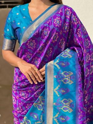 Lavender wevon meenakari ikkat patola silk blendceremonial saree 3