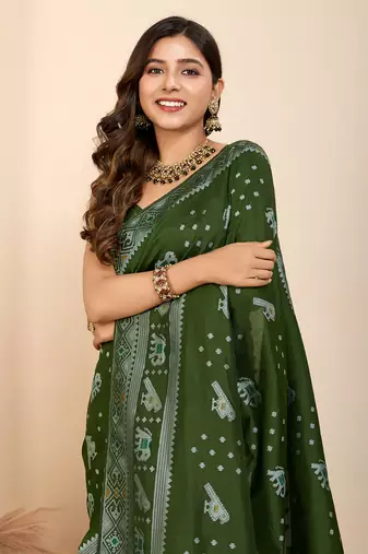 Green soft silk blendc wevon meenakari ceremonial saree