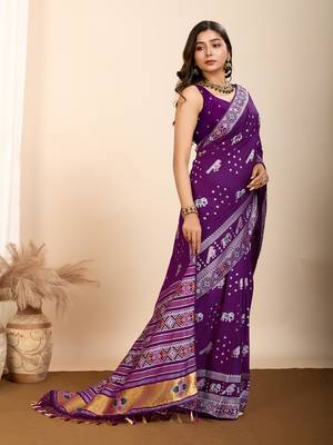 Purple soft silk blendc wevon meenakari ceremonial saree 5