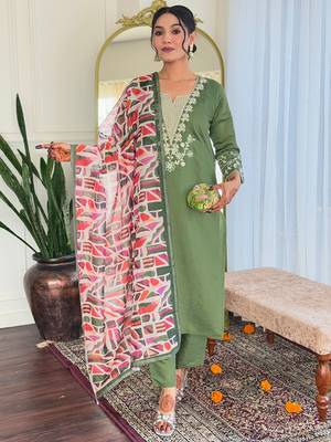 Mehendi viscose chanderi heavy thread embroidery work with printed dupatta kurta pant set 1