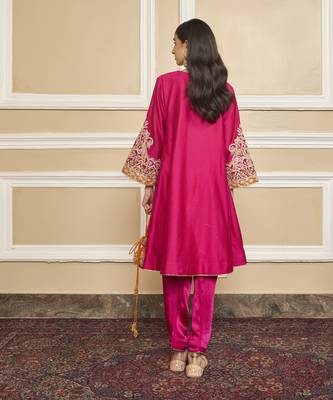 Mehrish hotpink kurta set 3