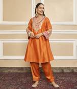Mehrish orange kurta set